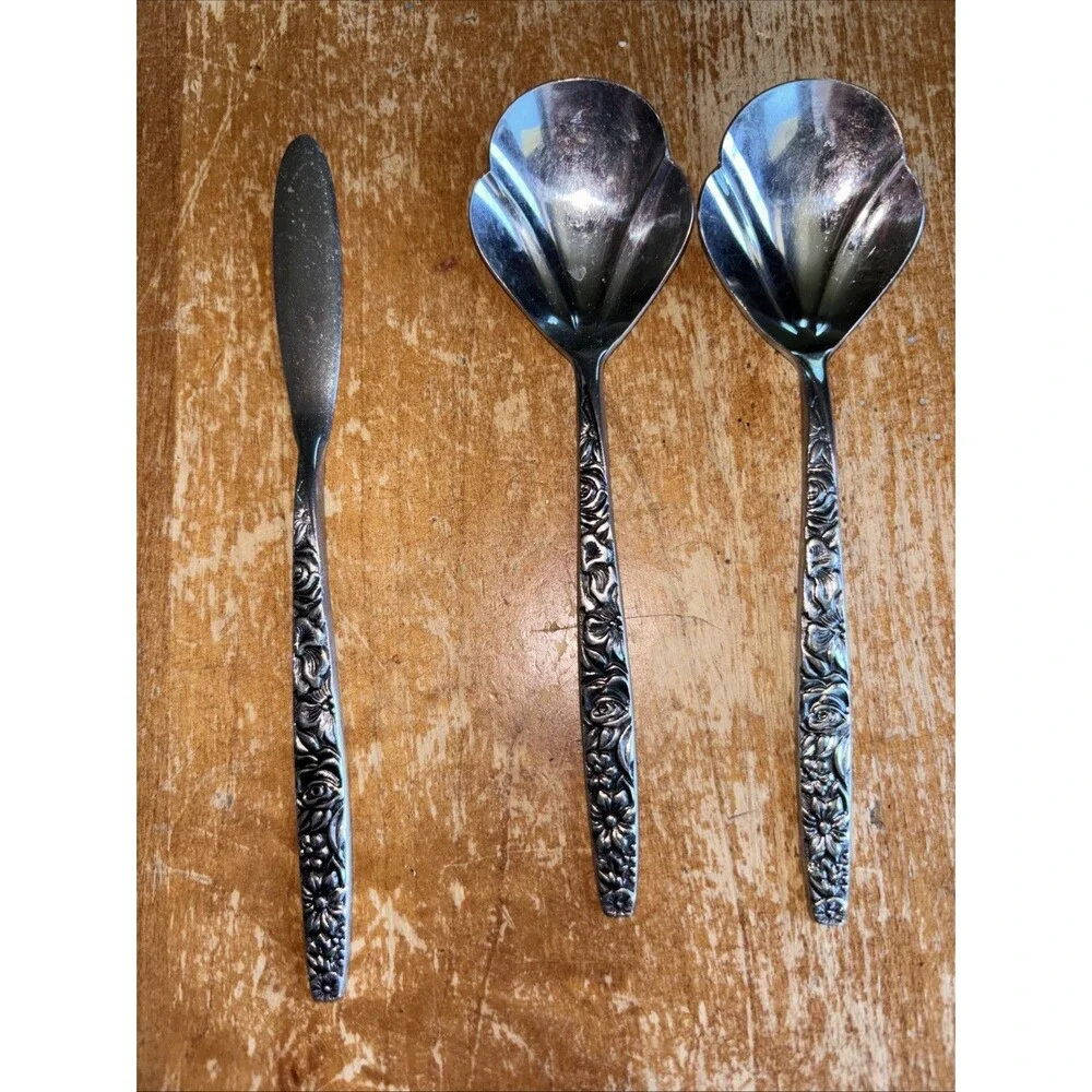 EKCO Eterna Las Palmas Textured Floral 44 Pieces MCM Stainless Flatware